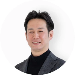 東 照雄